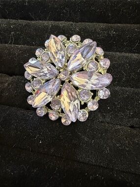 Lilac Crystal Floral Brooch Pin - Women Jewelry